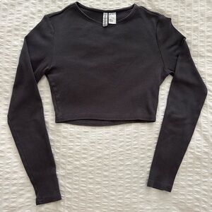 H&M Charcoal Long Sleeve Crop Top
